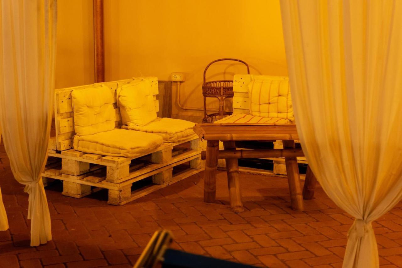 לטינה Agriturismo Casa Chiara מראה חיצוני תמונה