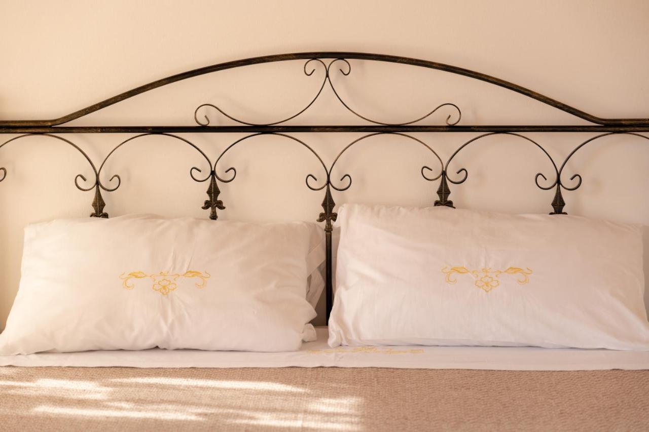 לטינה Agriturismo Casa Chiara מראה חיצוני תמונה